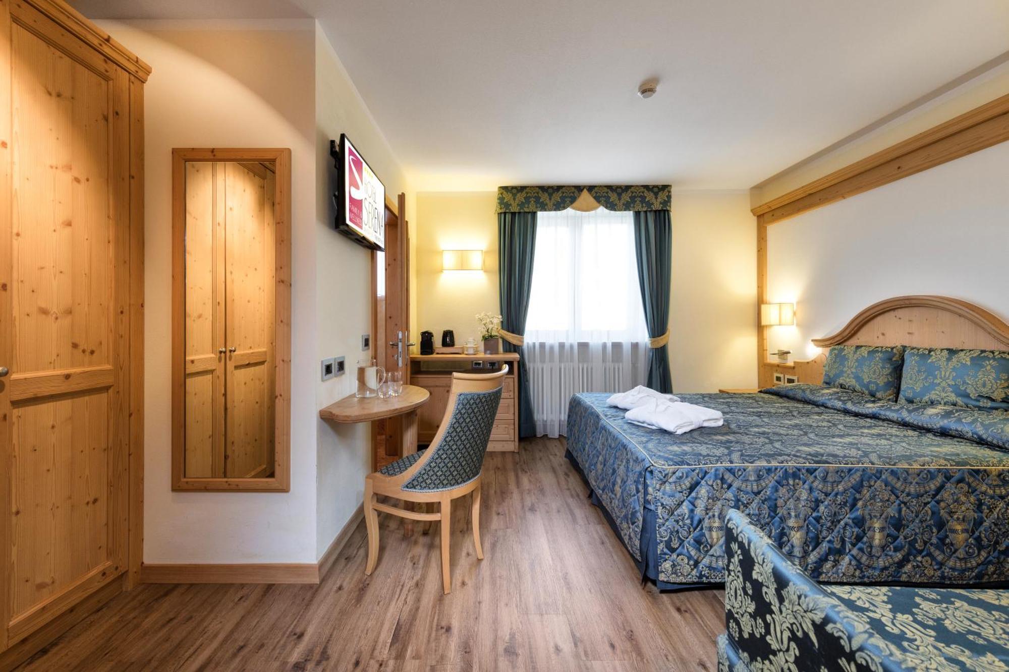 Family Hotel Serena Andalo Exteriör bild