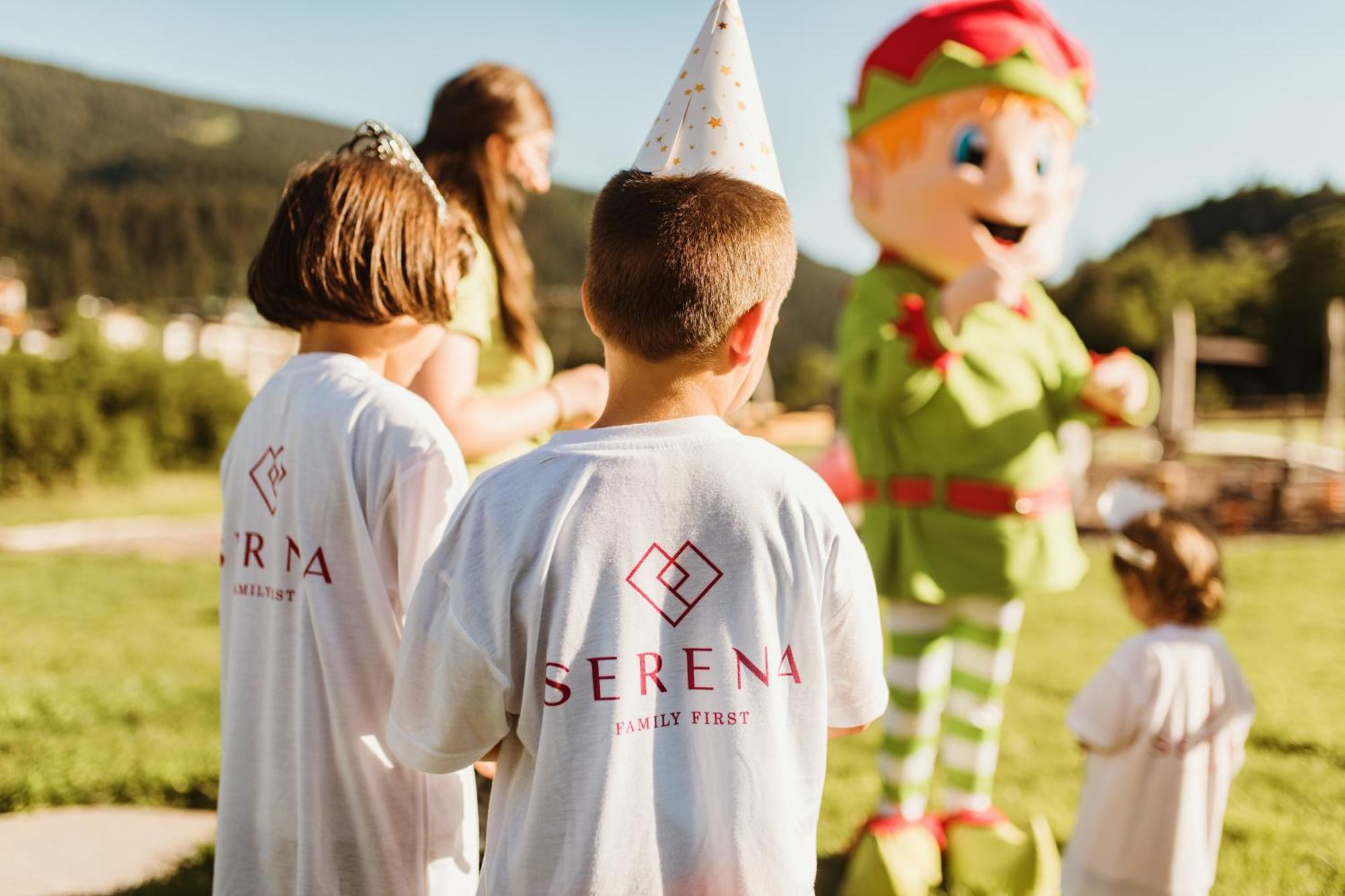 Family Hotel Serena Andalo Exteriör bild